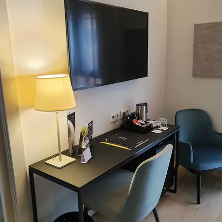 Sercotel Ayala Ξενοδοχείο