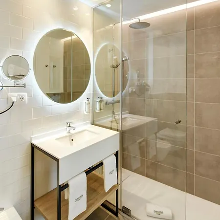 Sercotel Ayala 4*