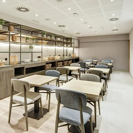 מלון Sercotel Ayala 4*