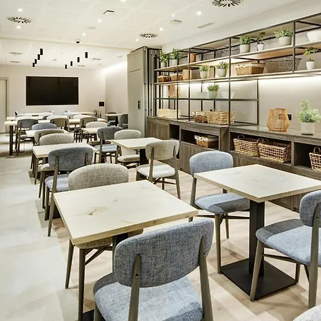 מלון Sercotel Ayala 4*