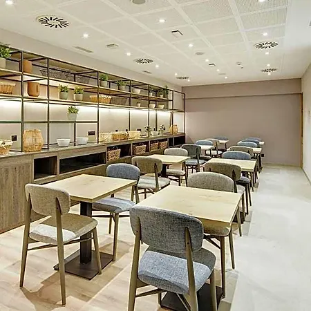 Hotel Sercotel Ayala