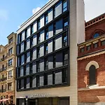 Sercotel Ayala 호텔