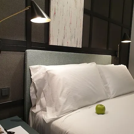 Отель Sercotel Ayala 4*