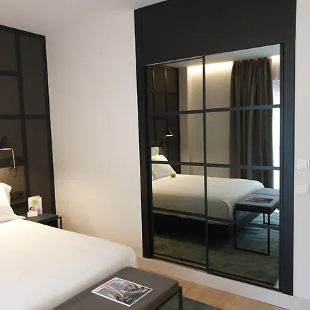 Отель Sercotel Ayala 4*