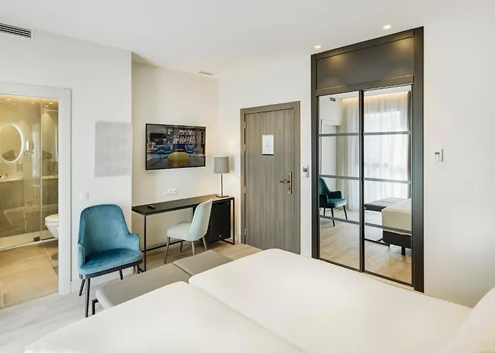 Sercotel Ayala Hotell